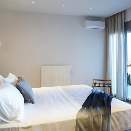 Agave Hill Luxury House חאניה
