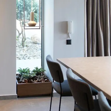 Agave Hill Luxury House